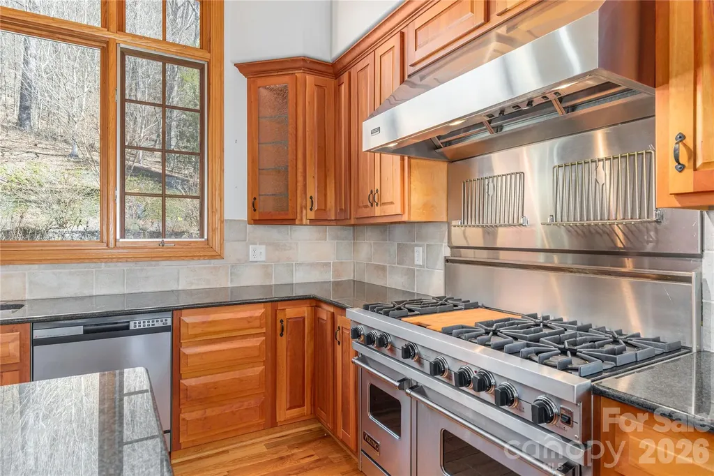 98 Flat Creek Road Fairview NC 28730