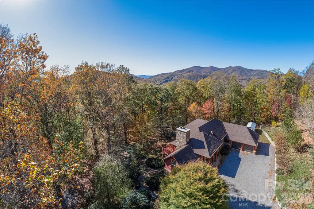 98 Flat Creek Road Fairview NC 28730