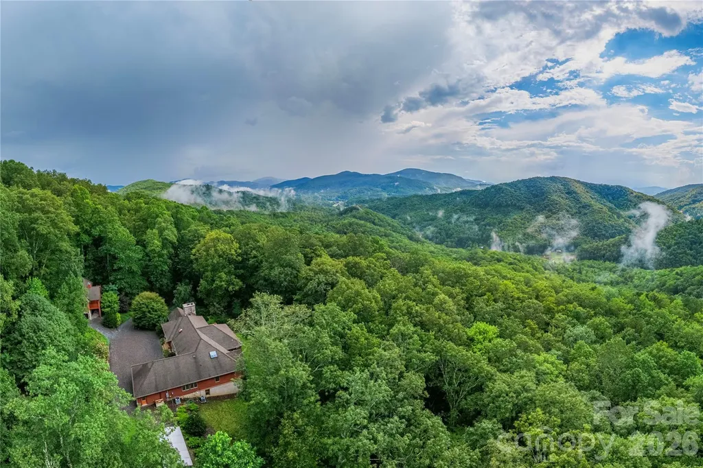 98 Flat Creek Road Fairview NC 28730