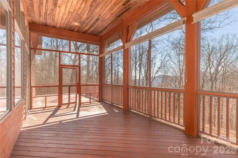 98 Flat Creek Road Fairview NC 28730