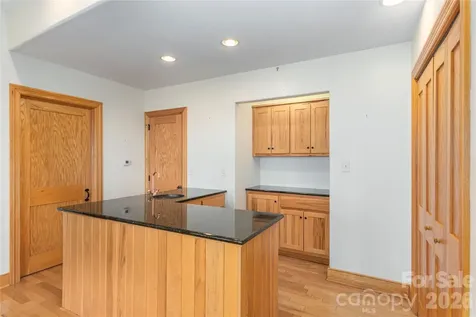 98 Flat Creek Road Fairview NC 28730