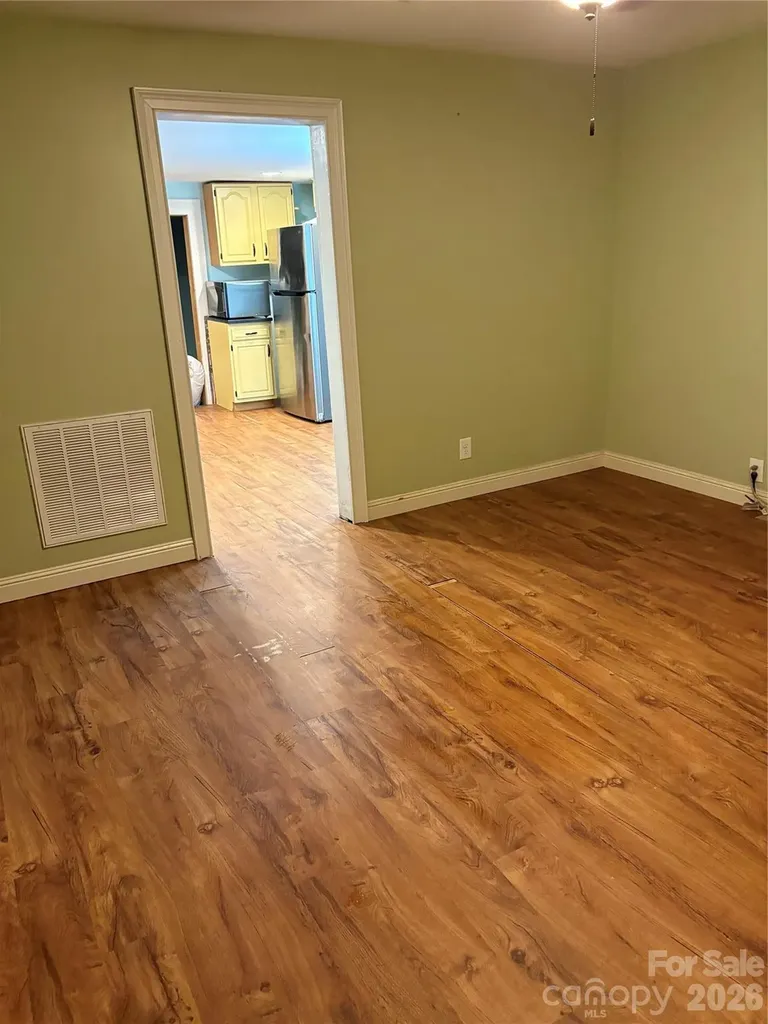 125 Lane Street Morganton NC 28655