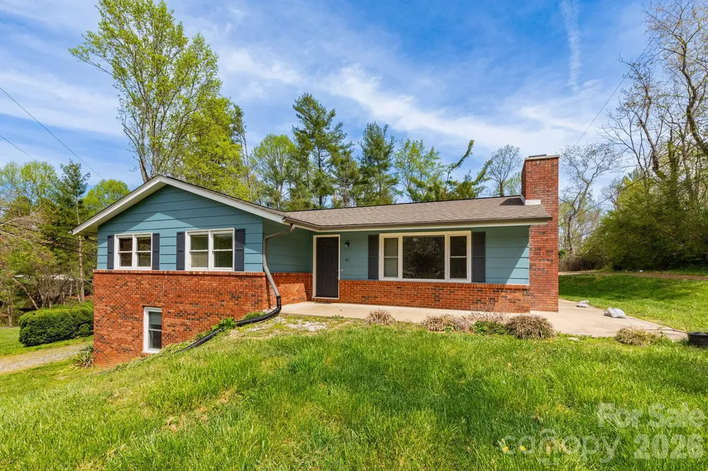 41 Kennedy Road Weaverville NC 28787