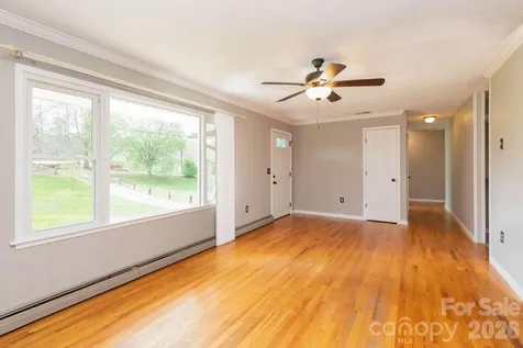41 Kennedy Road Weaverville NC 28787
