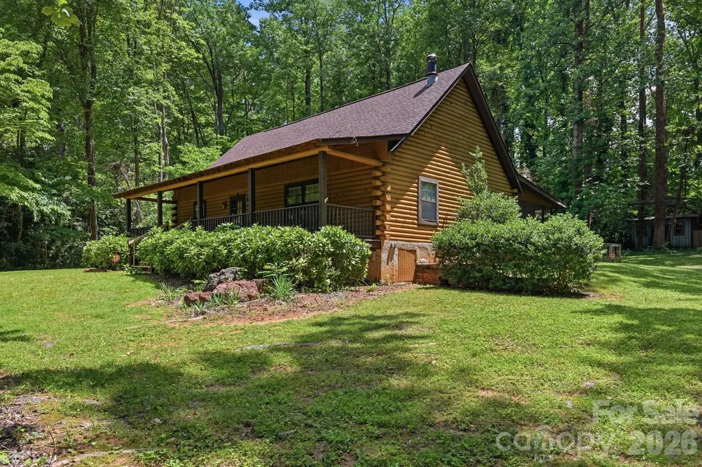 6808 Linda Lake Drive Charlotte NC 28215