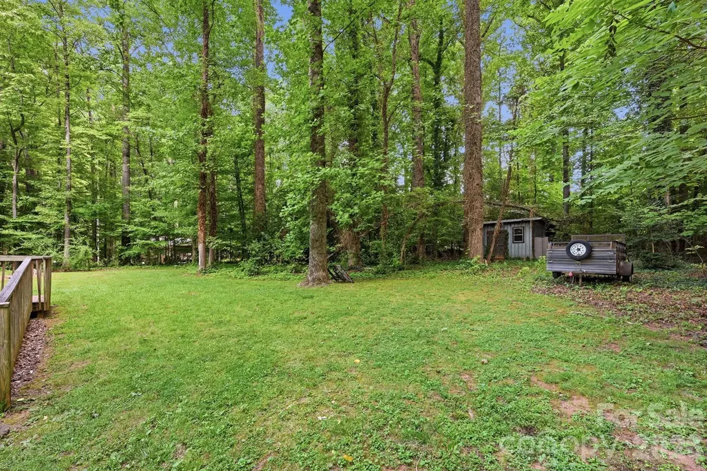 6808 Linda Lake Drive Charlotte NC 28215