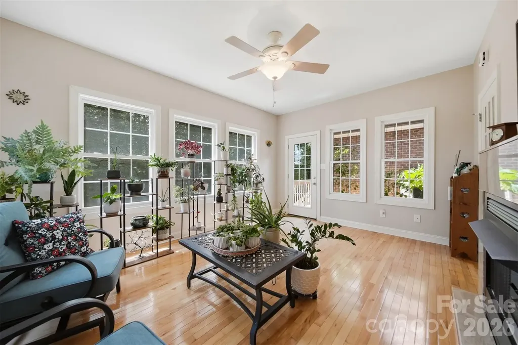 4305 Cottingham Drive Hickory NC 28602