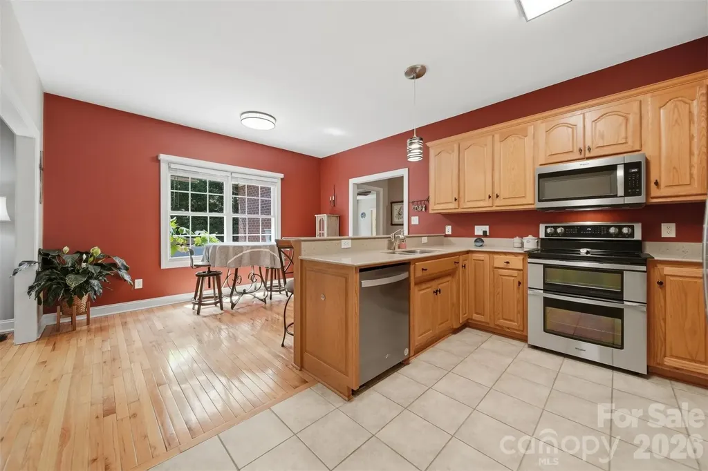 4305 Cottingham Drive Hickory NC 28602