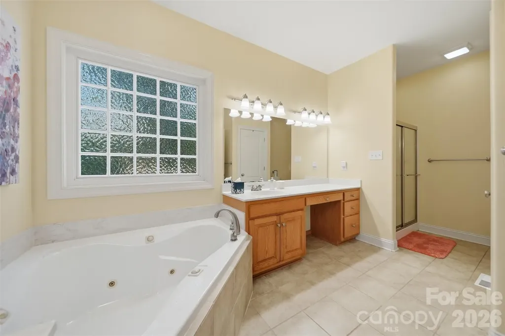 4305 Cottingham Drive Hickory NC 28602