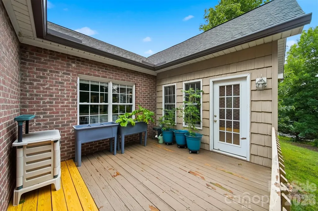 4305 Cottingham Drive Hickory NC 28602