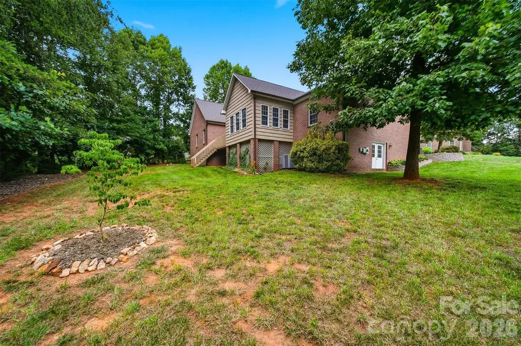 4305 Cottingham Drive Hickory NC 28602