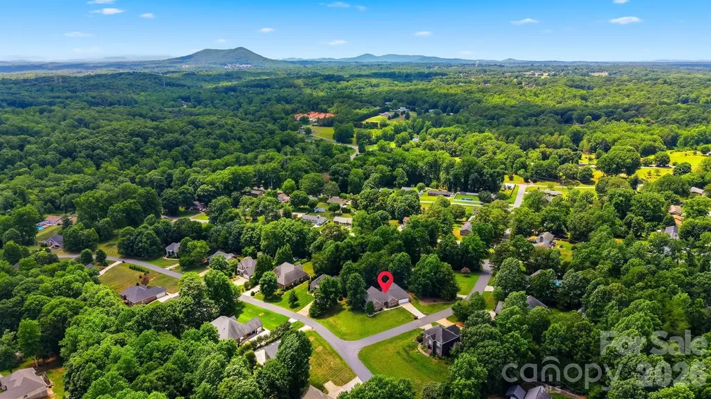 4305 Cottingham Drive Hickory NC 28602