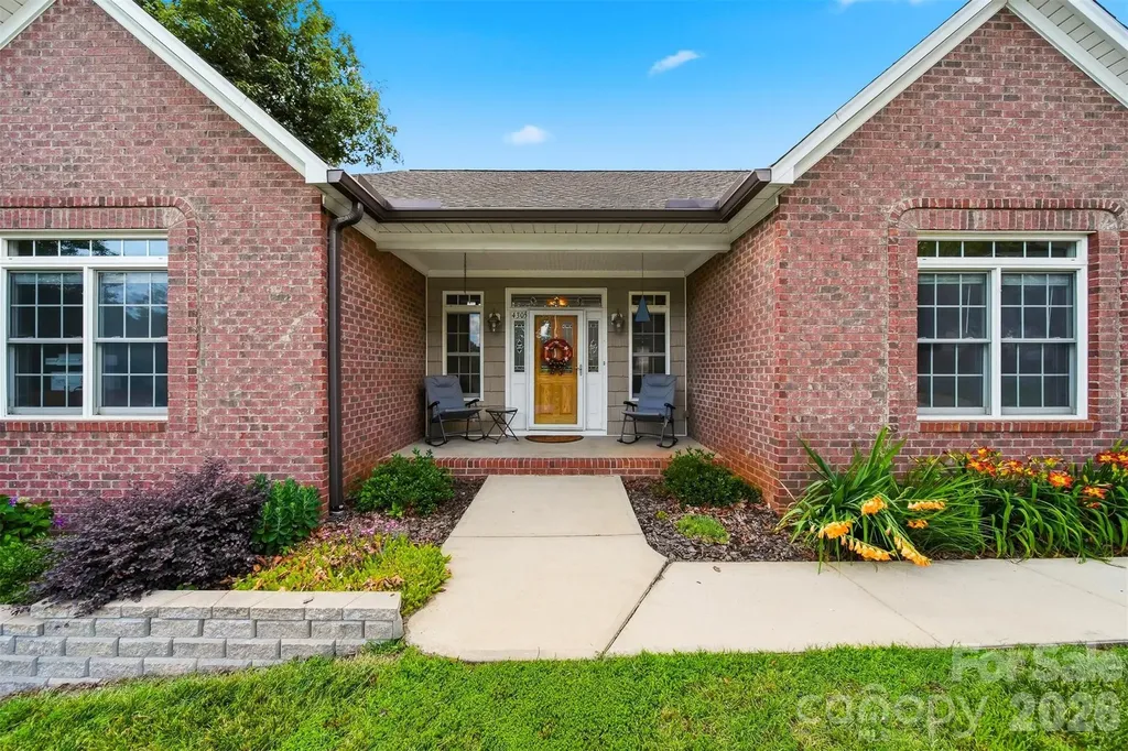4305 Cottingham Drive Hickory NC 28602