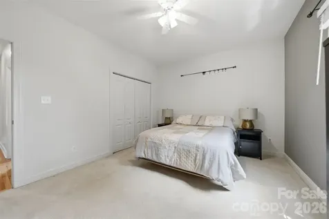 4305 Cottingham Drive Hickory NC 28602