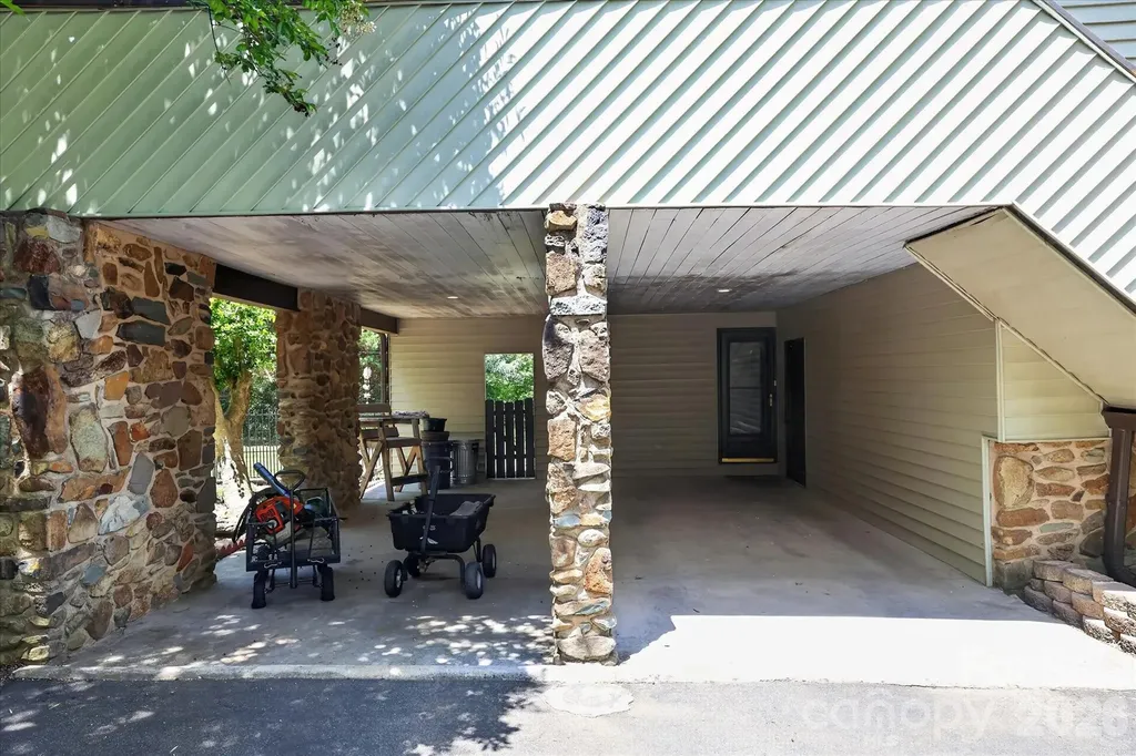 25105 Frick Road Richfield NC 28137
