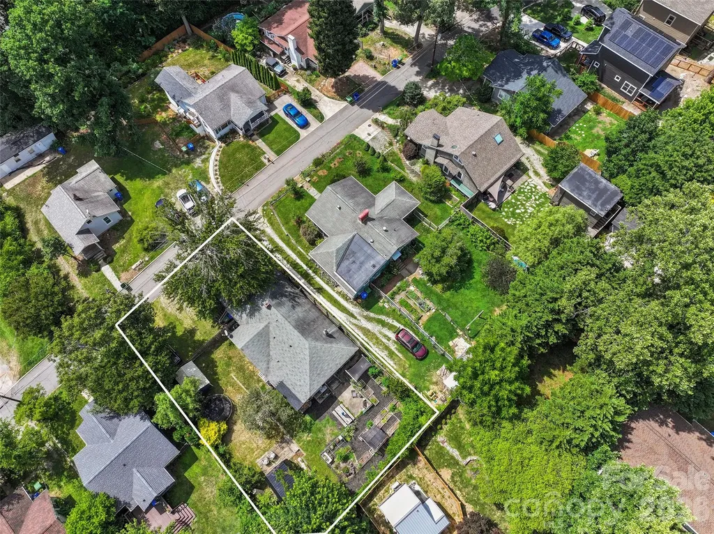 15 Craig Circle Asheville NC 28805