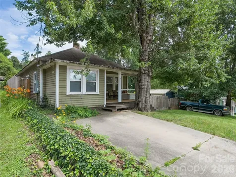 15 Craig Circle Asheville NC 28805