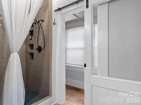 15 Craig Circle Asheville NC 28805