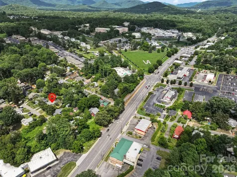 15 Craig Circle Asheville NC 28805