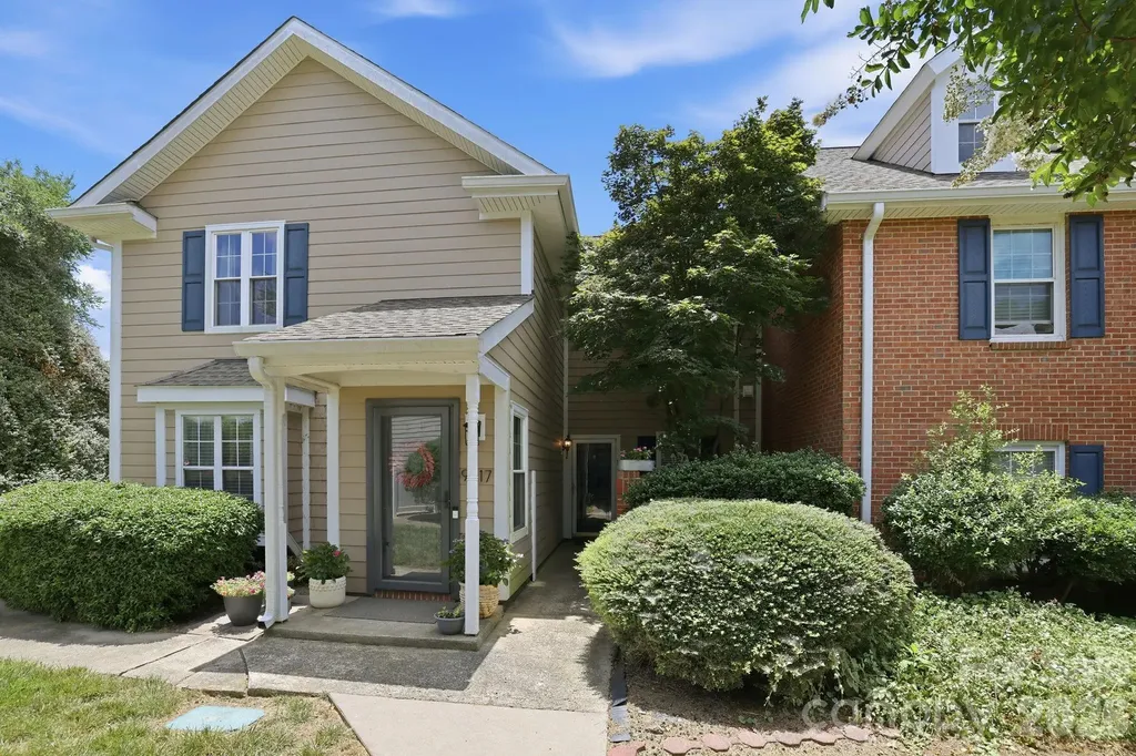 9319 S Vicksburg Park Court Charlotte NC 28210