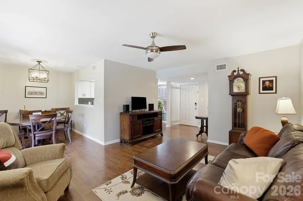 9319 S Vicksburg Park Court Charlotte NC 28210