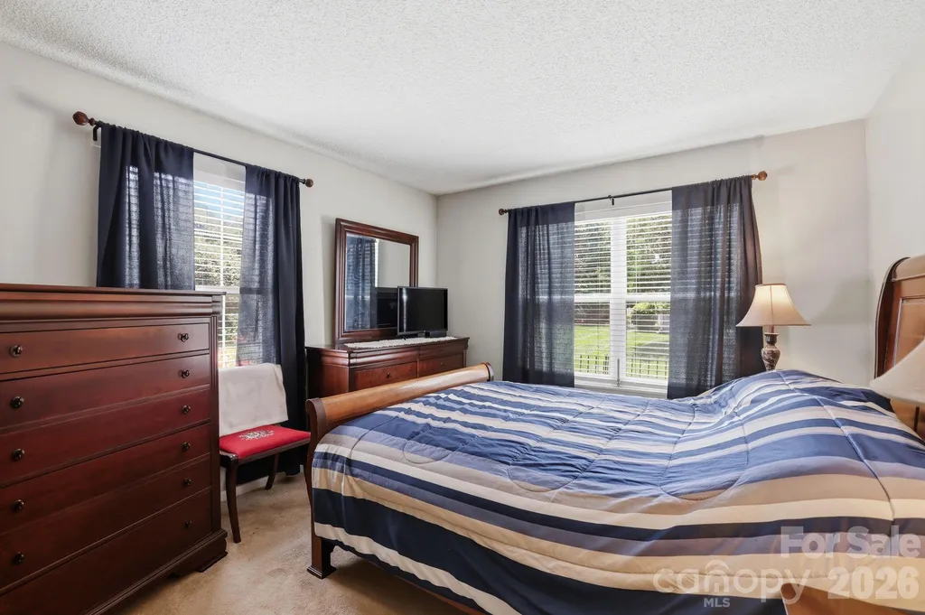 9319 S Vicksburg Park Court Charlotte NC 28210