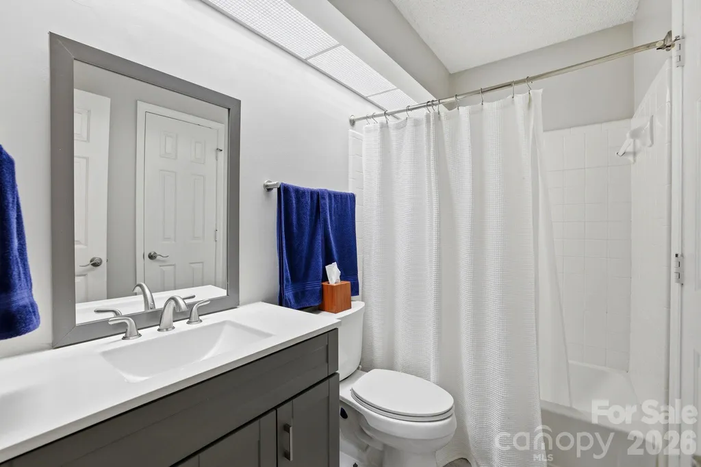 9319 S Vicksburg Park Court Charlotte NC 28210