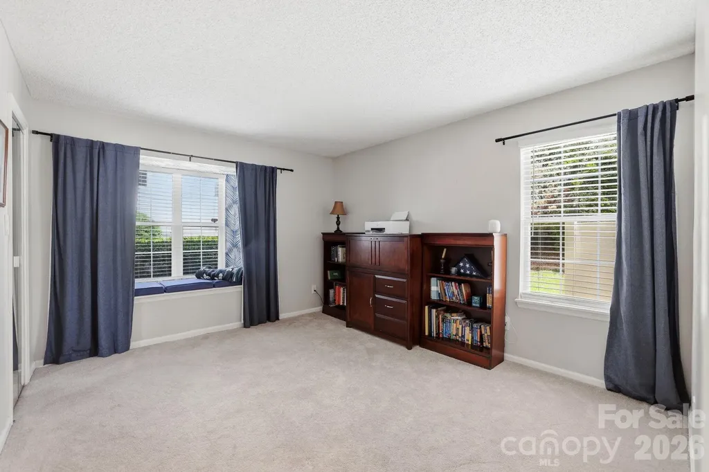 9319 S Vicksburg Park Court Charlotte NC 28210