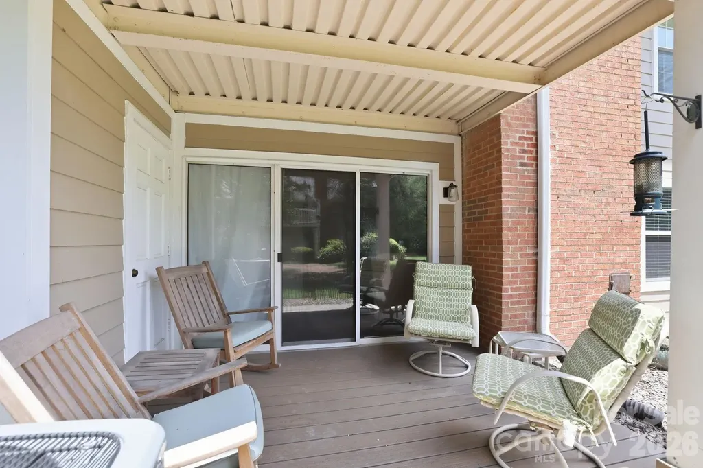 9319 S Vicksburg Park Court Charlotte NC 28210