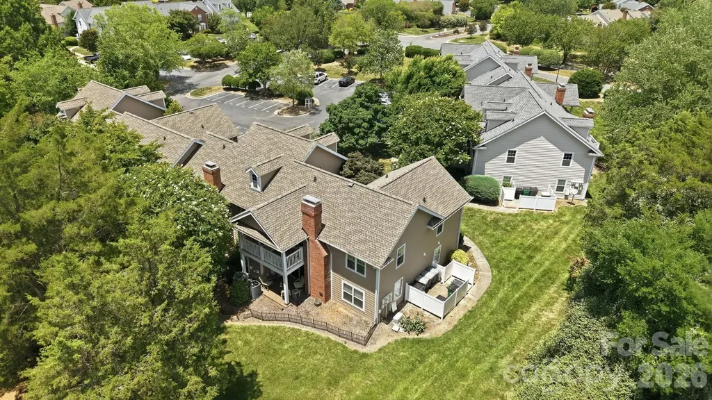 9319 S Vicksburg Park Court Charlotte NC 28210