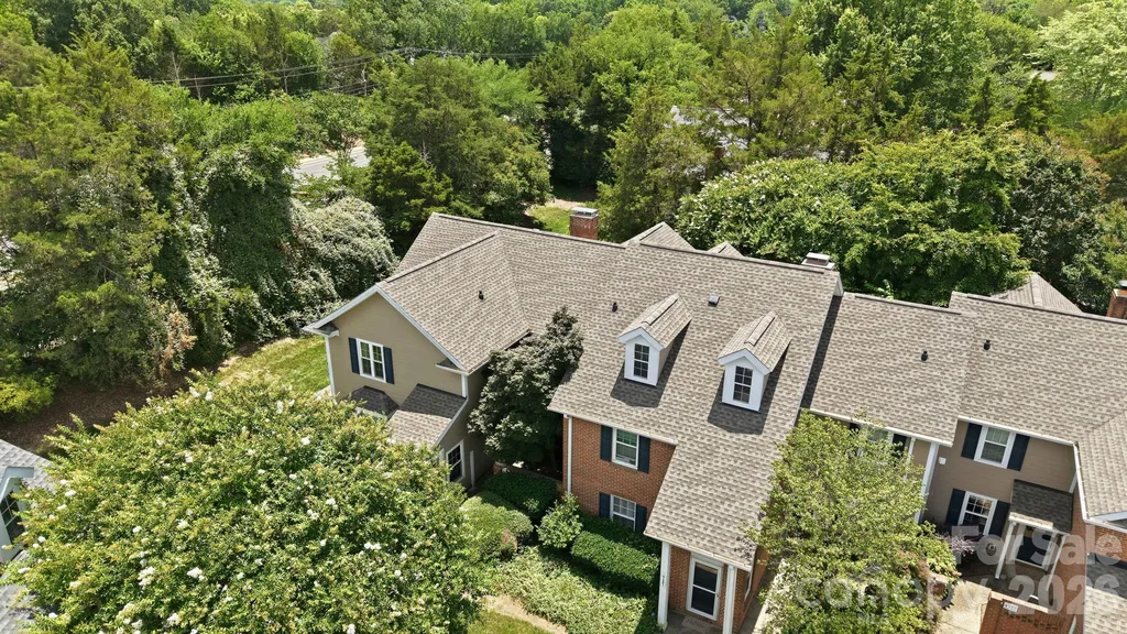 9319 S Vicksburg Park Court Charlotte NC 28210