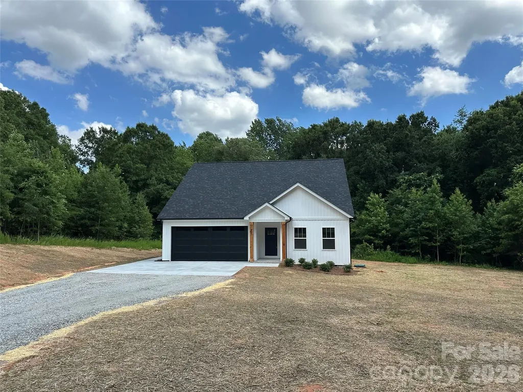 906 Maywood Street Kannapolis NC 28081