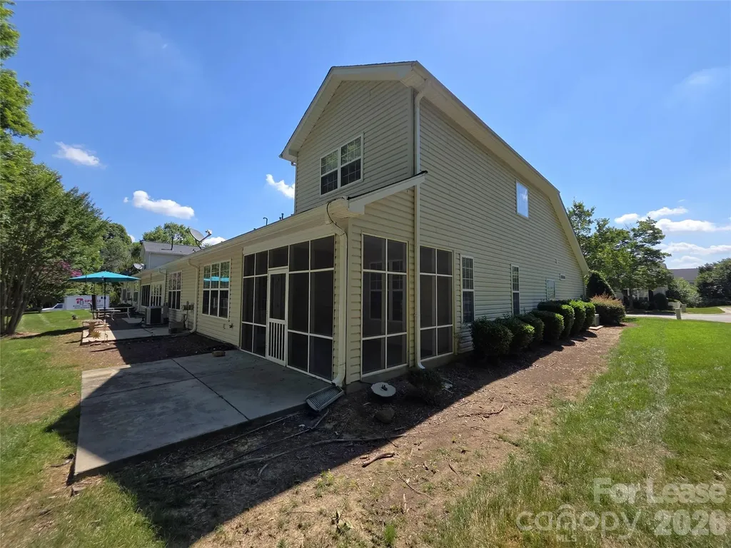 4730 Willow Glen Road Harrisburg NC 28075