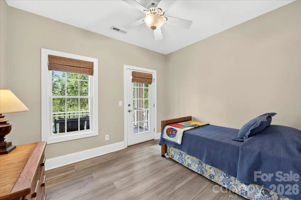 242 S Faulkner Way Davidson NC 28036