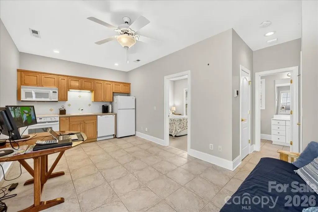242 S Faulkner Way Davidson NC 28036