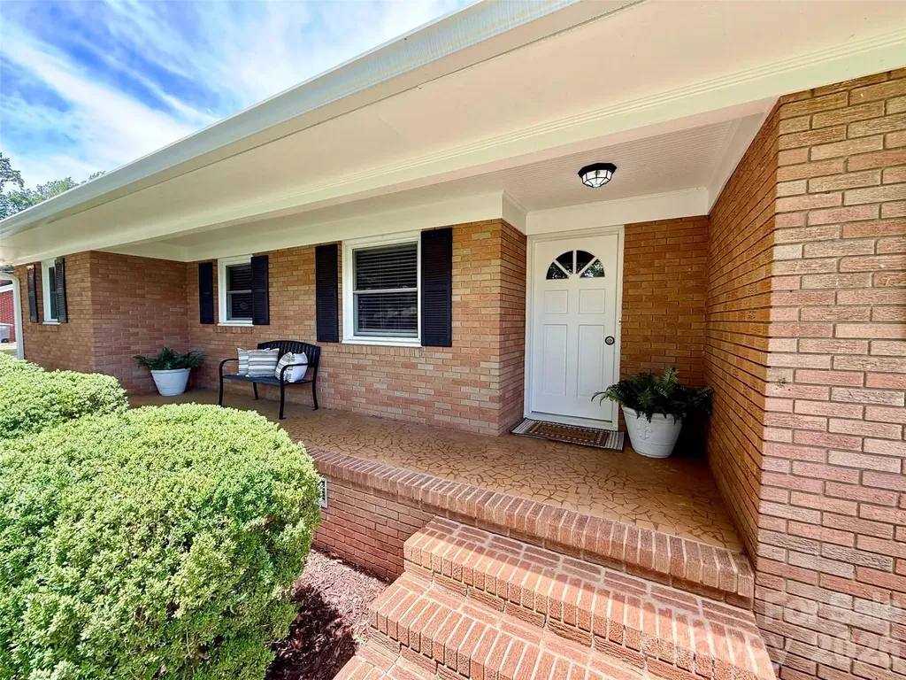 525 Julia Avenue Belmont NC 28012