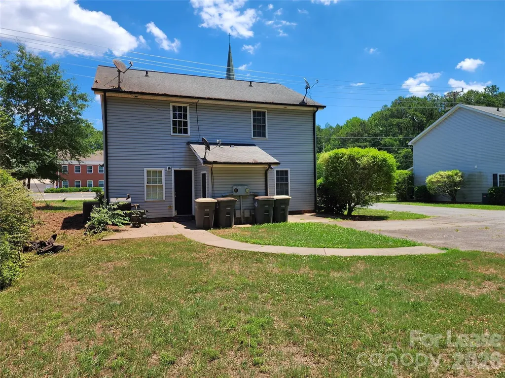 2504 S Ridge Avenue Kannapolis NC 28083