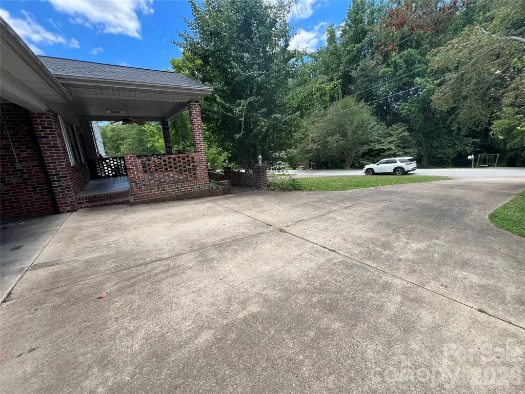 139 Vista Drive Forest City NC 28043