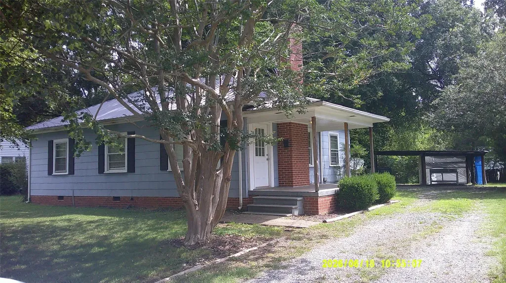 1406 12th Street Drive NW Hickory NC 28601