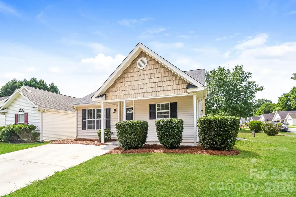 4135 Canyon Creek Lane Charlotte NC 28216