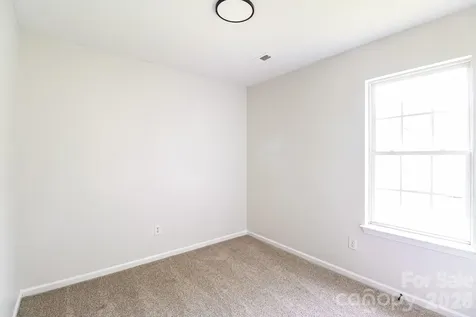 4135 Canyon Creek Lane Charlotte NC 28216