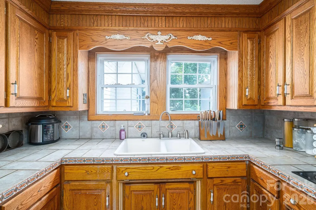 1387 George Brown Road Crouse NC 28033