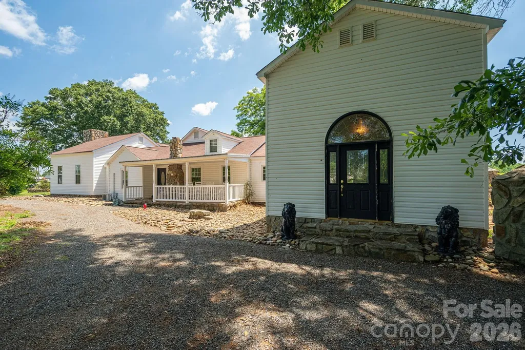 1387 George Brown Road Crouse NC 28033