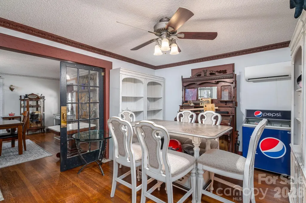 1387 George Brown Road Crouse NC 28033