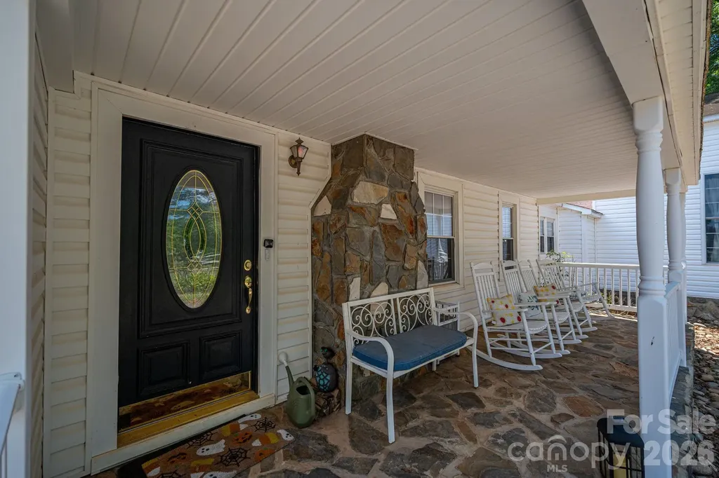 1387 George Brown Road Crouse NC 28033