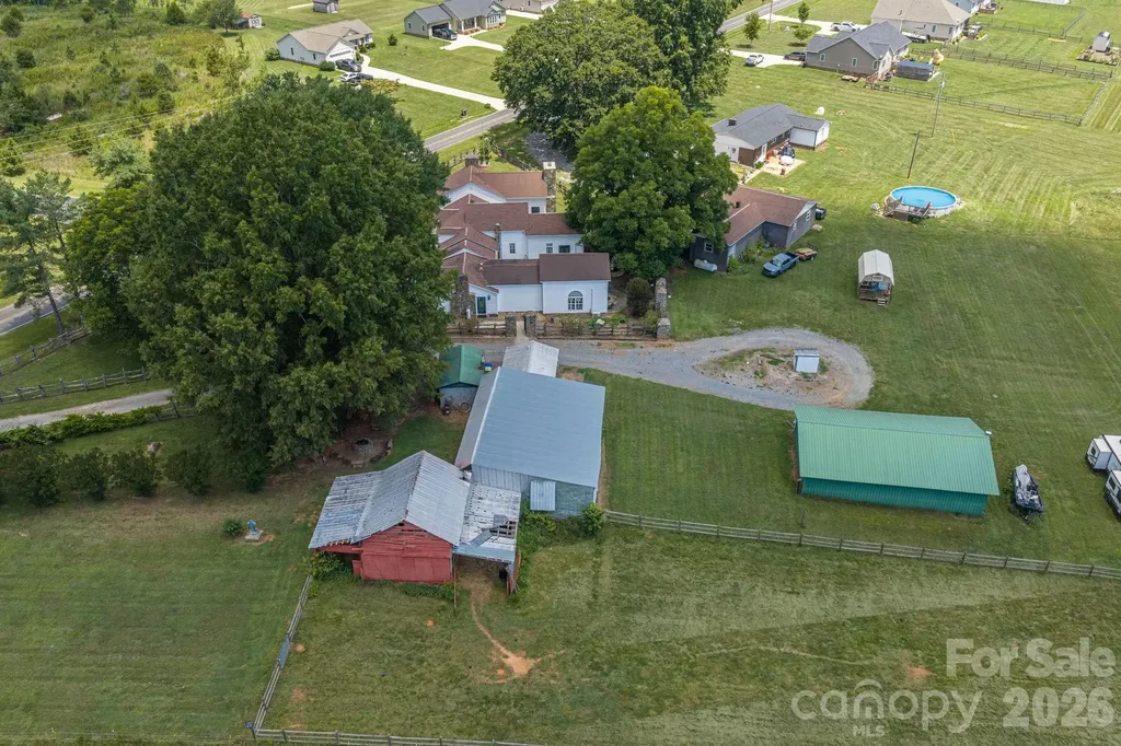 1387 George Brown Road Crouse NC 28033
