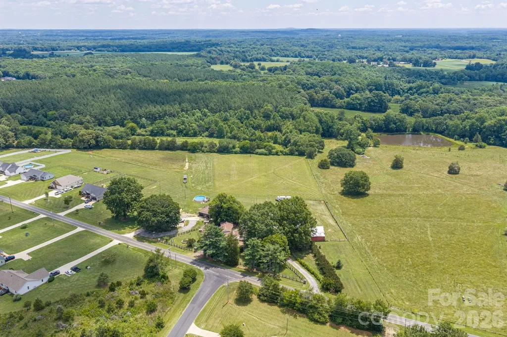 1387 George Brown Road Crouse NC 28033