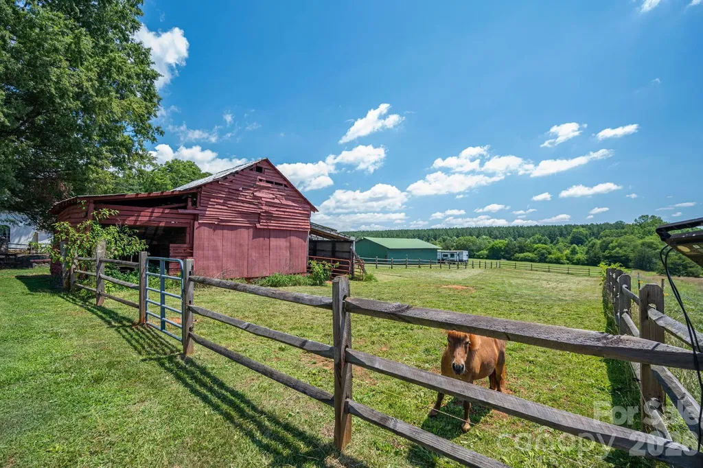 1387 George Brown Road Crouse NC 28033