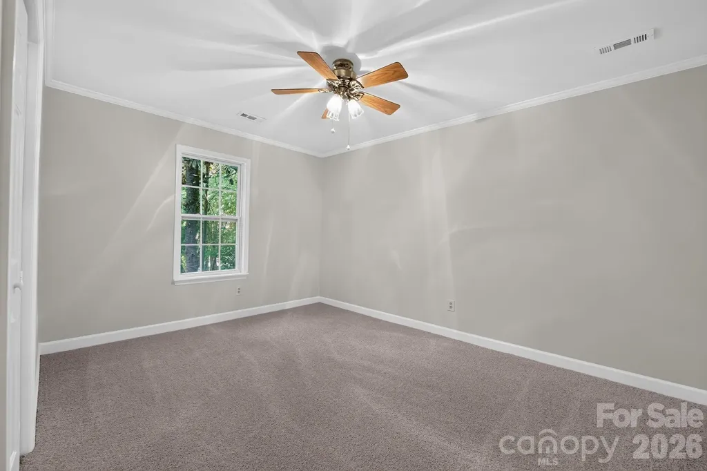 3909 Carmel Forest Drive Charlotte NC 28226