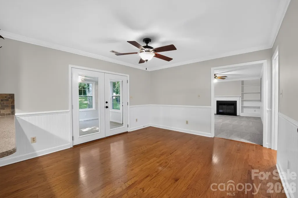 3909 Carmel Forest Drive Charlotte NC 28226